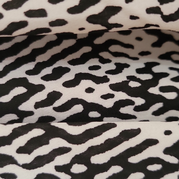 Apt 9 Short Sleeve Blouse - Picture 2 of 4